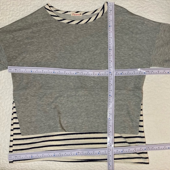 Maronie (Anthropologie) Layered Tee Shirt | Draped | Comfy - Picture 3 of 10